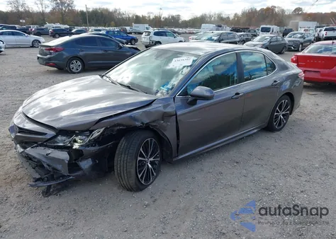 2020 Toyota Camry Se z USA, uszkodzony, nr VIN 4T1G11AK0LU869322